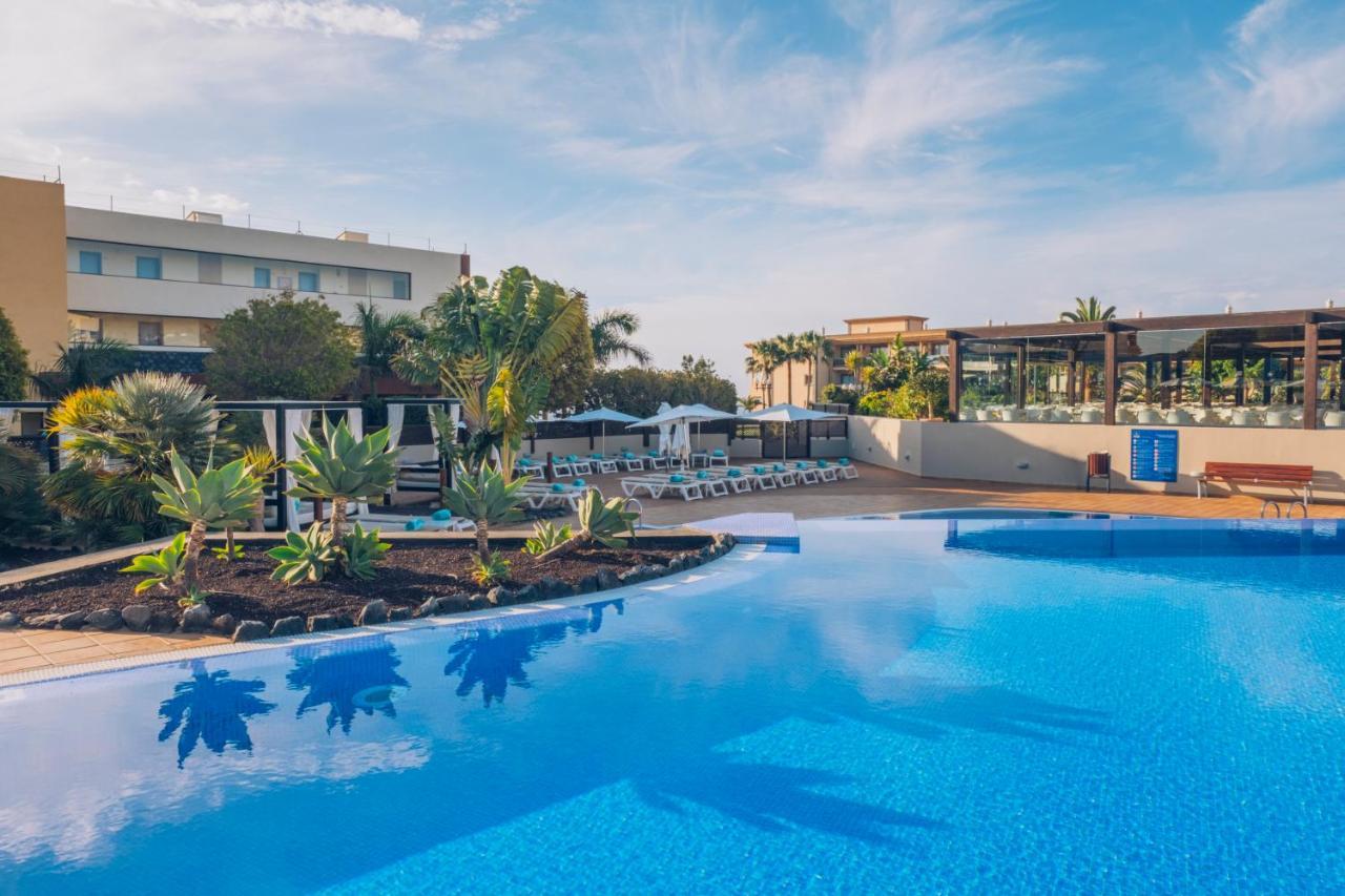 Iberostar Waves Gaviotas Park Hotel