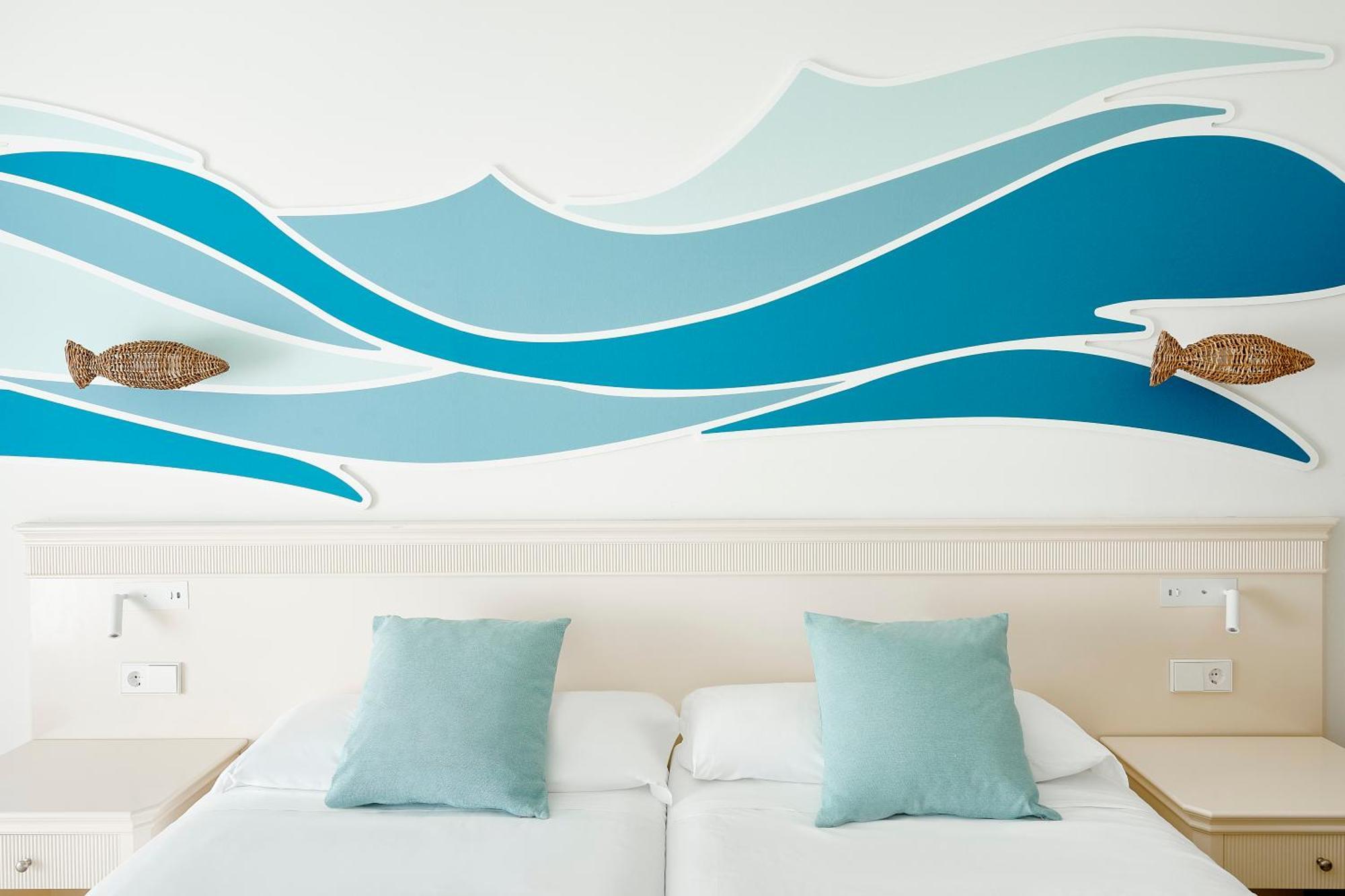 Iberostar Waves Gaviotas Park