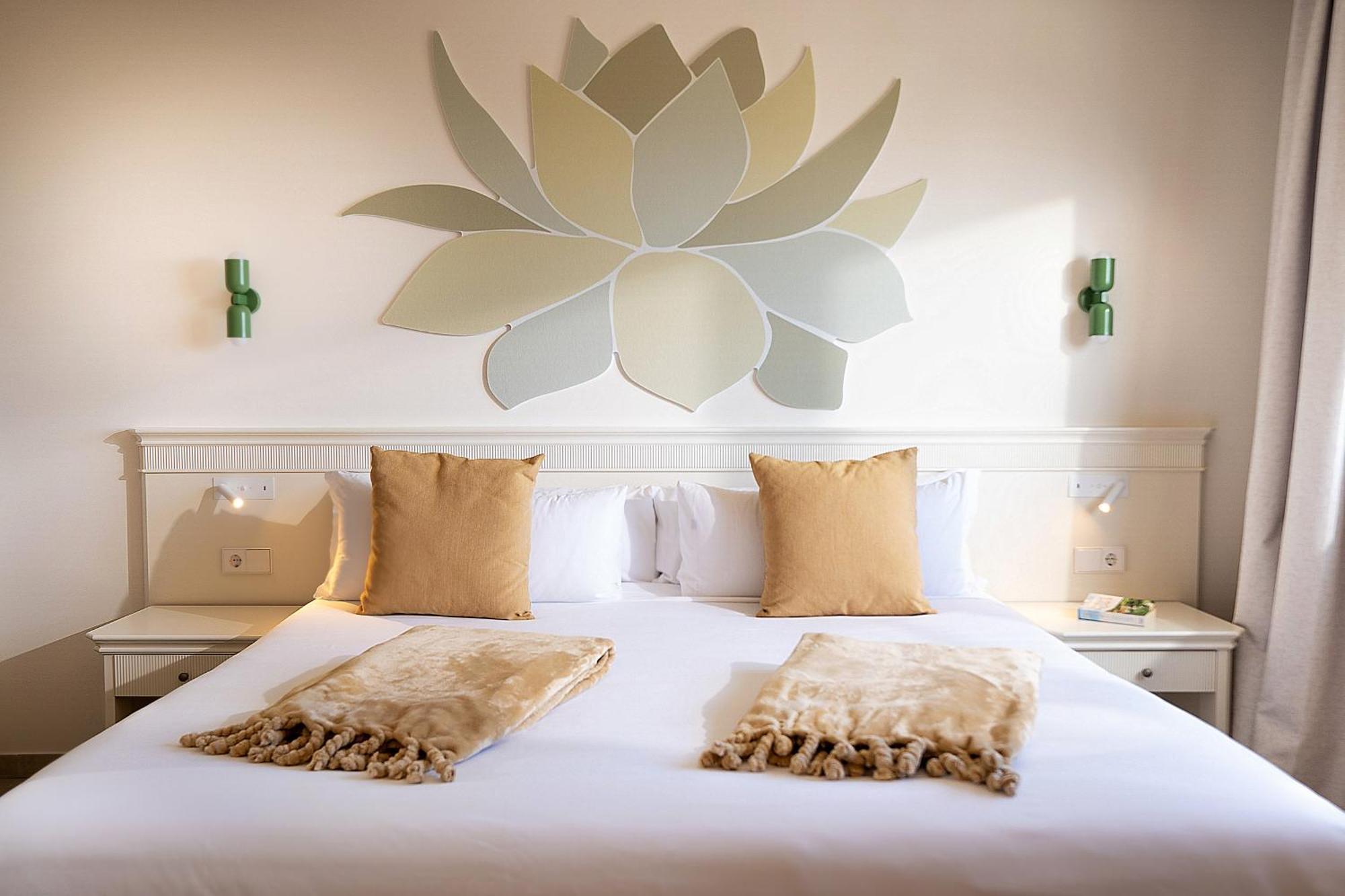 Iberostar Waves Gaviotas Park Hotel 4*