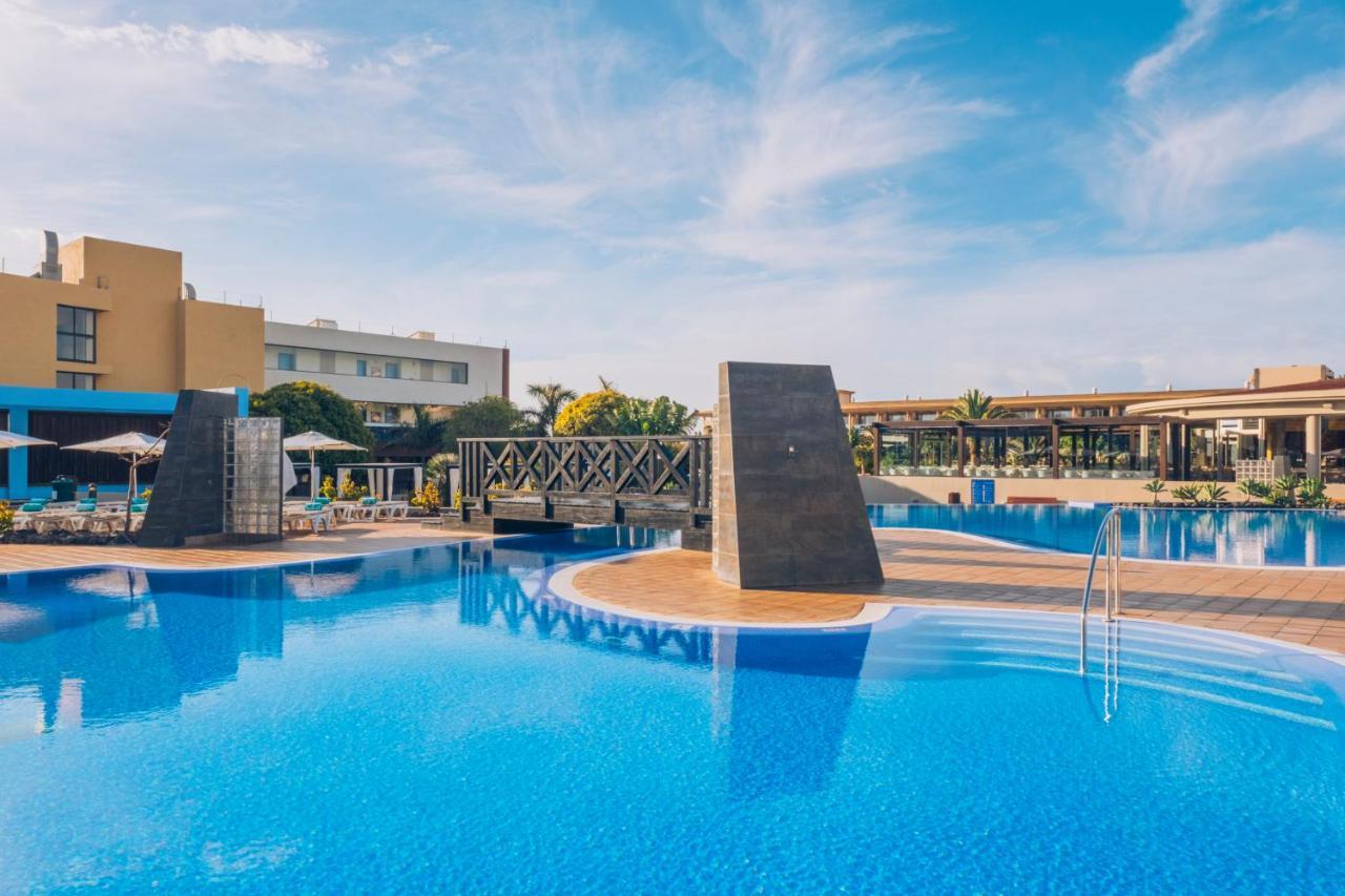 Iberostar Waves Gaviotas Park 4*
